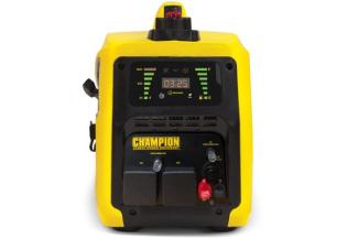 Champion 82001i-E-DF - 2kw Inverter Generator display